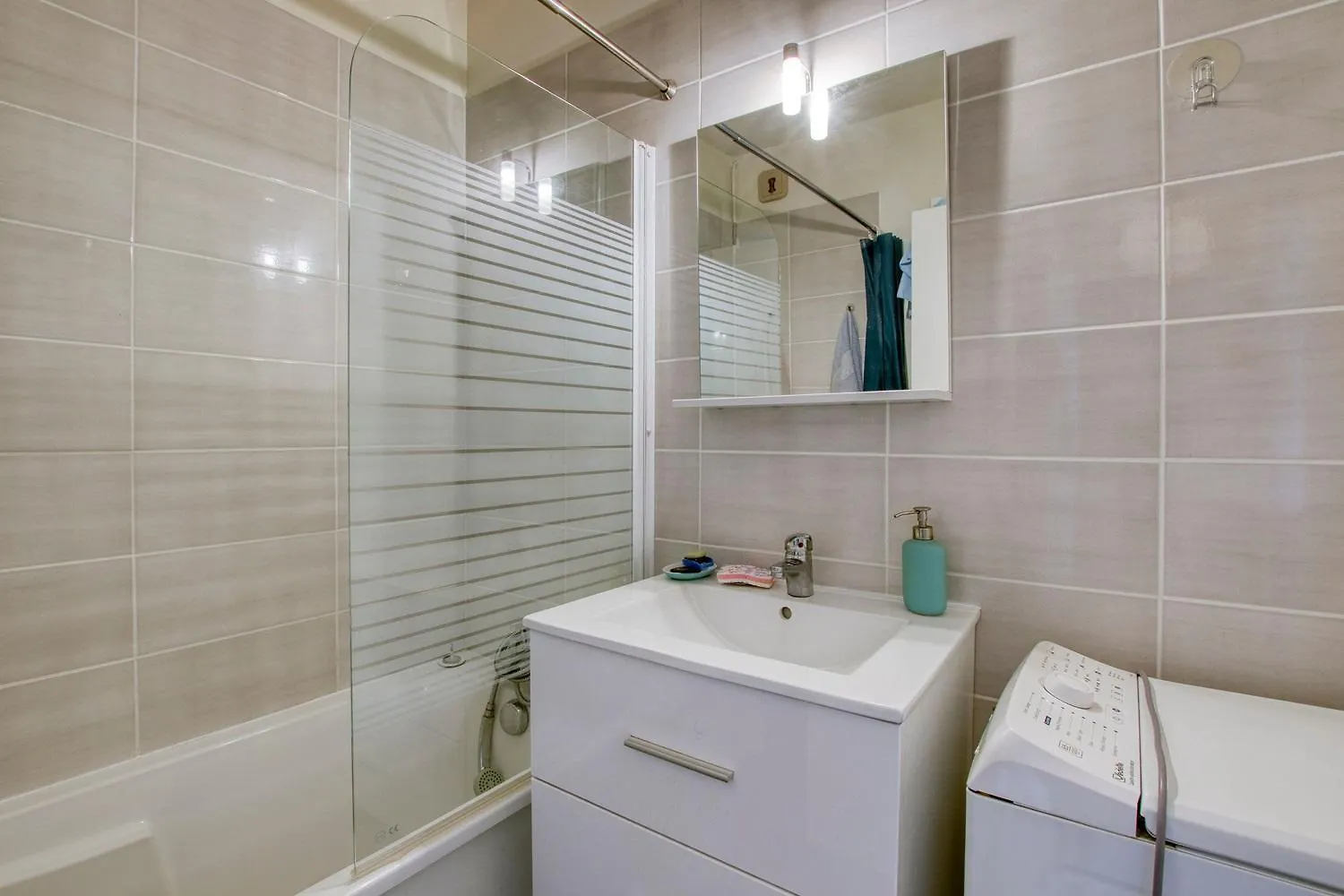 T3 Avec Garage - Proche Port & Plage Toulon Apartmán